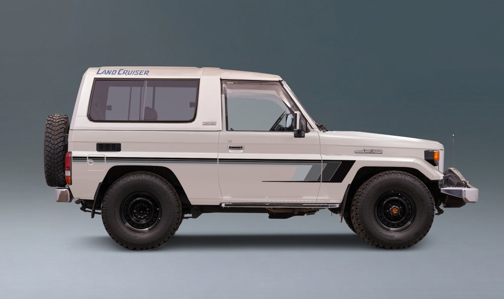 70 Series Land Cruiser Decal Body Stripe Kit (Broome) - 73/74 Series (1984–1990)