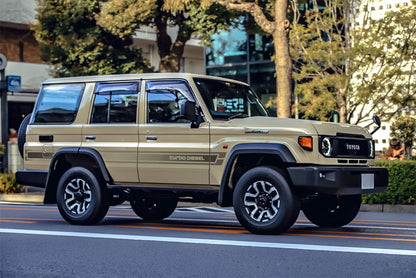 70 Series Land Cruiser Decal Body Stripe Kit (Kagoshima) - 76 Series (2007-)